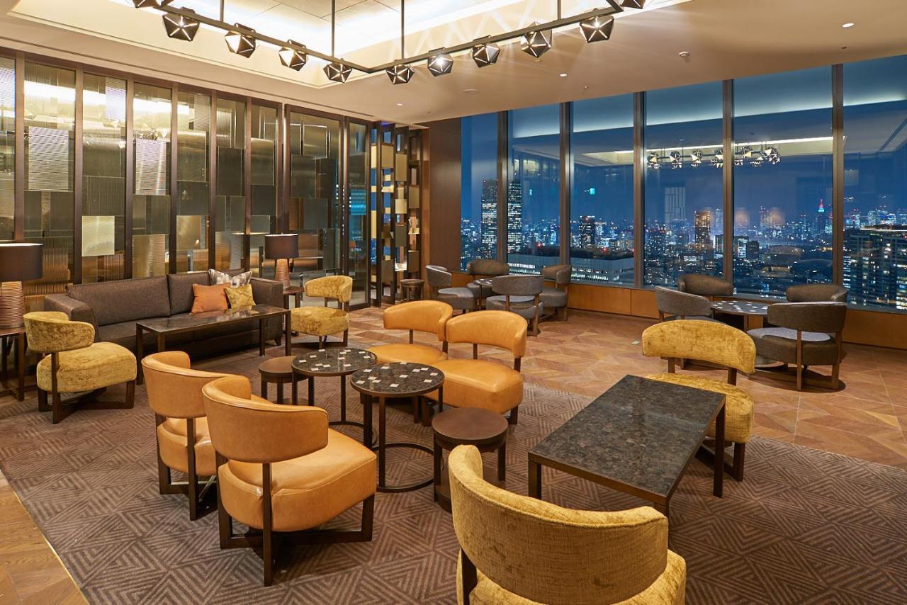 The Okura Tokyo Otel Dış mekan fotoğraf The Club Lounge at the Tokyo International Center
